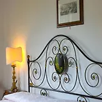 Villa Serena & Dependances