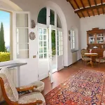 Villa Serena & Dependances